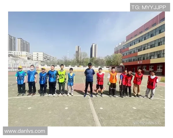 聚焦绿茵未来足球星探团探寻少年球员崛起之路